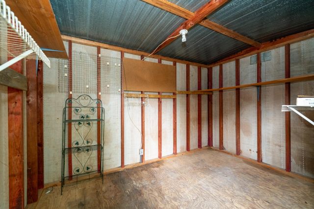 1130 Kensington Ct, Longview, TX 75605