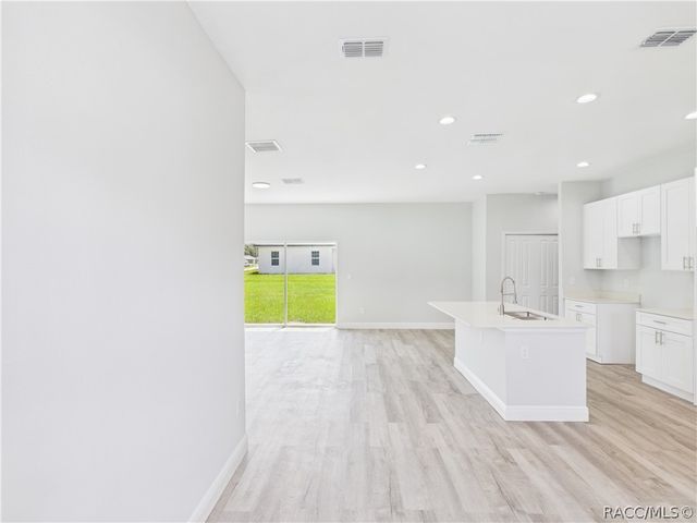 12807 SW 73rd Avenue Road, Ocala, FL 34473