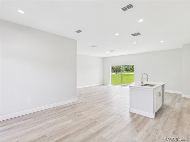 12807 SW 73rd Avenue Road, Ocala, FL 34473