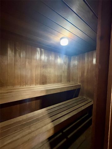 877 NE 195th Street 222, Miami, FL 33179