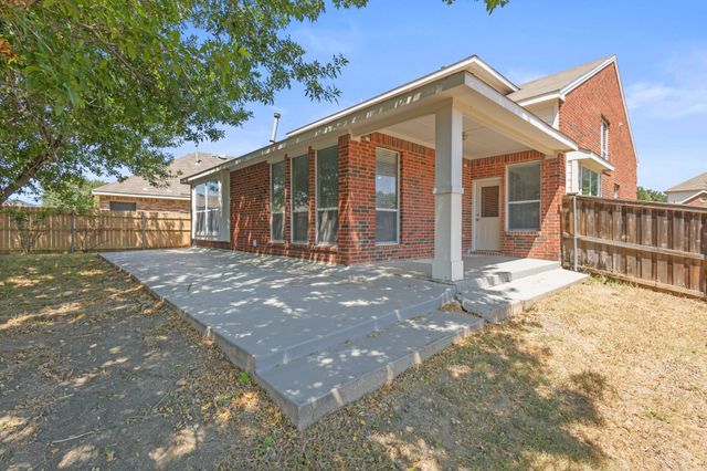 3203 Guadaloupe, Grand Prairie, TX 75054