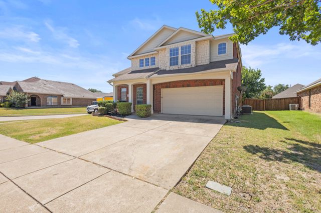 3203 Guadaloupe, Grand Prairie, TX 75054
