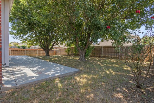 3203 Guadaloupe, Grand Prairie, TX 75054