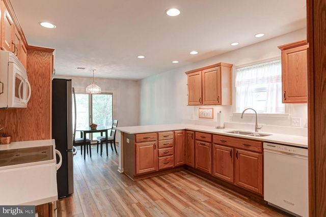 52 BURWICK DRIVE, Mechanicsburg, PA 17050