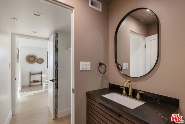 5240 Barker Drive, Los Angeles, CA 90042