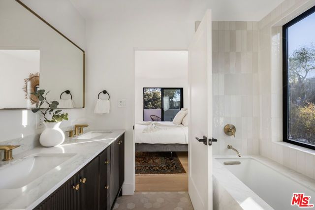 5240 Barker Drive, Los Angeles, CA 90042