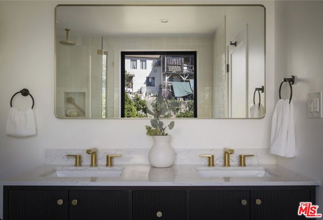 5240 Barker Drive, Los Angeles, CA 90042