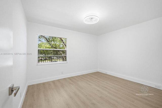 1351 SW 125th Avenue 206S, Pembroke Pines, FL 33027