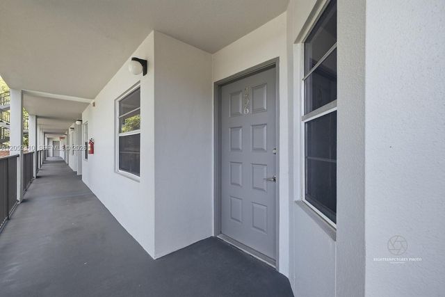 1351 SW 125th Avenue 206S, Pembroke Pines, FL 33027