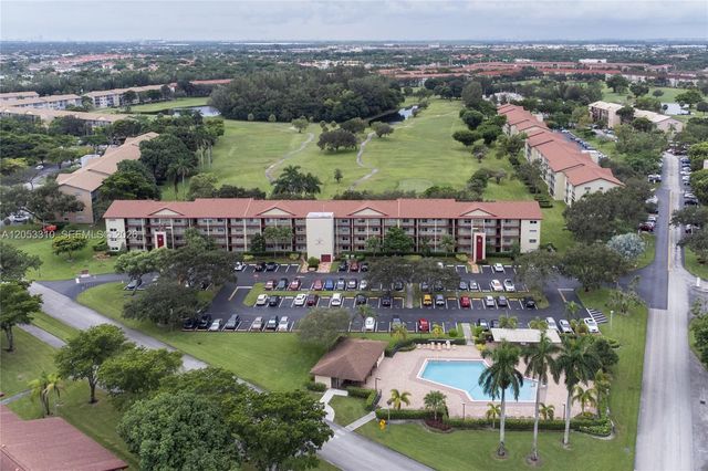 1351 SW 125th Avenue 206S, Pembroke Pines, FL 33027