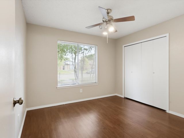 2204 Ridgedale Drive, Carrollton, TX 75006