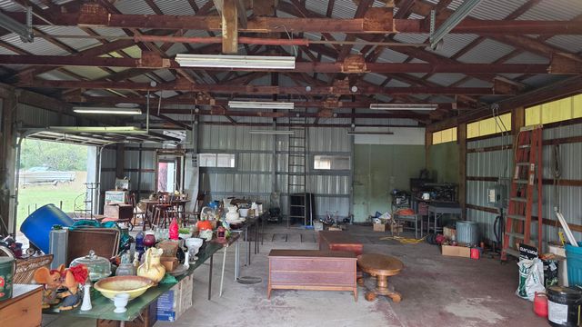 9945 N US Highway 31, Unknown, MI 49411