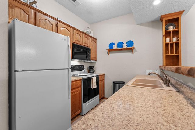 24 Village Trail 10-3, Branson, MO 65616