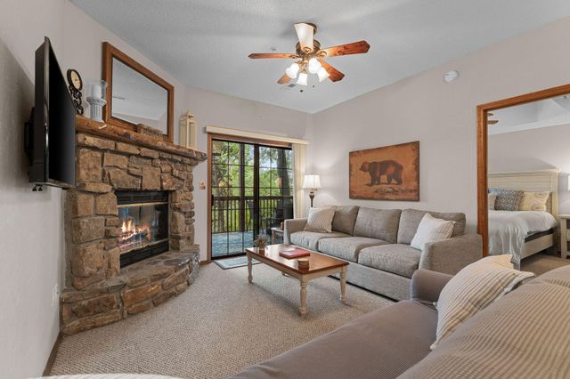 24 Village Trail 10-3, Branson, MO 65616