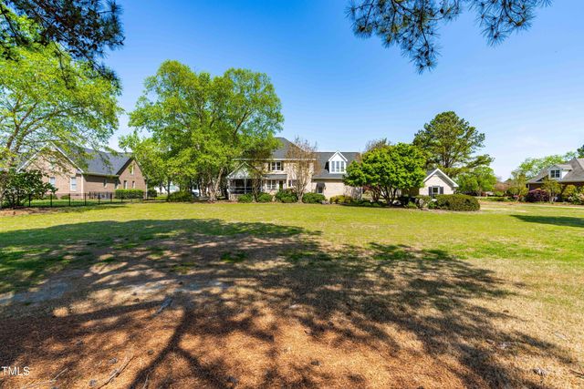 8409 Muirfield Drive, Fuquay Varina, NC 27526