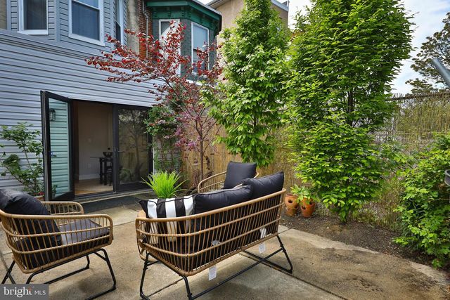 2805 POPLAR ST, Philadelphia, PA 19130