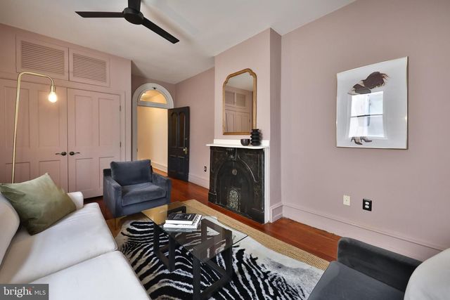 2805 POPLAR ST, Philadelphia, PA 19130