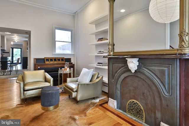 2805 POPLAR ST, Philadelphia, PA 19130