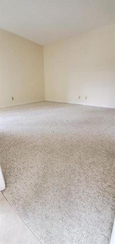 3040 NE 16th Avenue 303 A, Oakland Park, FL 33334