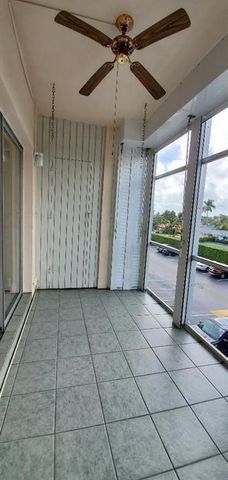 3040 NE 16th Avenue 303 A, Oakland Park, FL 33334