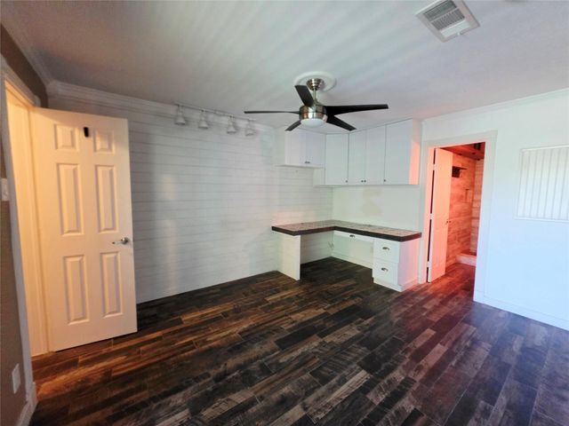 4452 Chaha Road 204, Garland, TX 75043