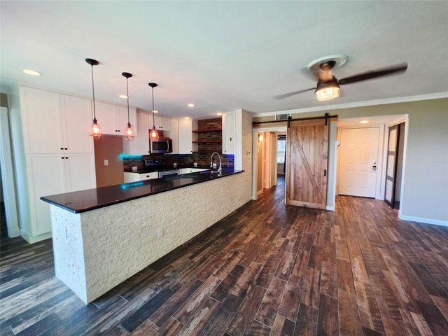 4452 Chaha Road 204, Garland, TX 75043