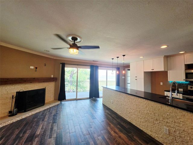 4452 Chaha Road 204, Garland, TX 75043