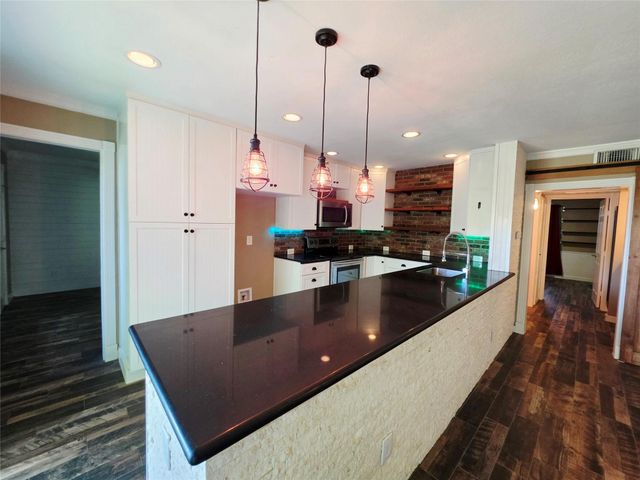 4452 Chaha Road 204, Garland, TX 75043