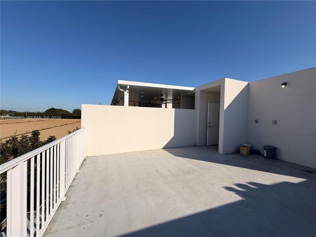 25823 SW 145th Ave, Homestead, FL 33032