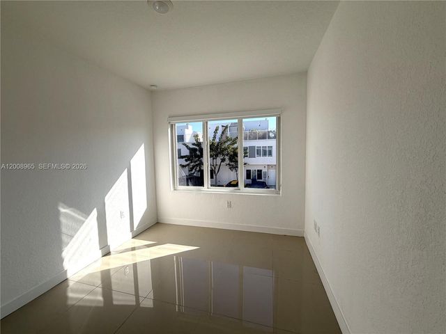 25823 SW 145th Ave, Homestead, FL 33032