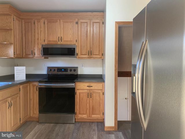 2621 DARBY DR, Wilmington, DE 19808