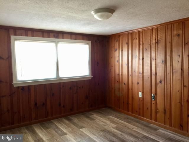 2621 DARBY DR, Wilmington, DE 19808
