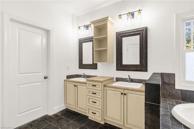 8235 Stafford Mill Road, Oak Ridge, NC 27310