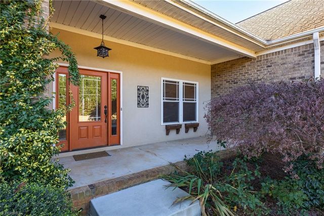 8235 Stafford Mill Road, Oak Ridge, NC 27310