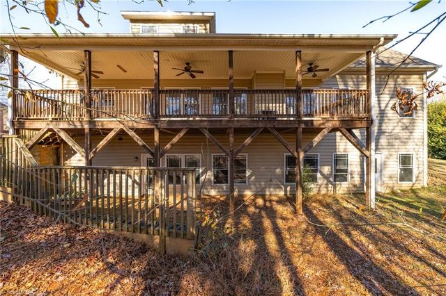 8235 Stafford Mill Road, Oak Ridge, NC 27310