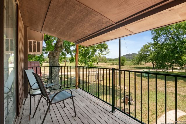 6641 Rr 1120 A B C & D, Rio Frio, TX 78879