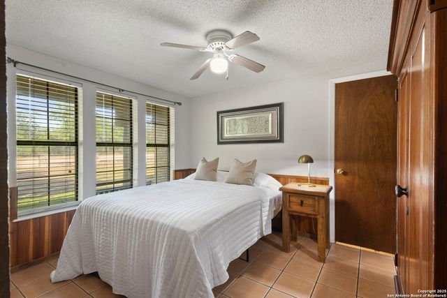 6641 Rr 1120 A B C & D, Rio Frio, TX 78879