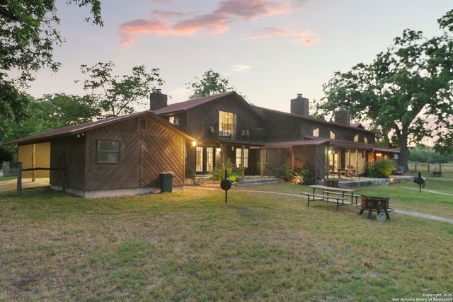 6641 Rr 1120 A B C & D, Rio Frio, TX 78879