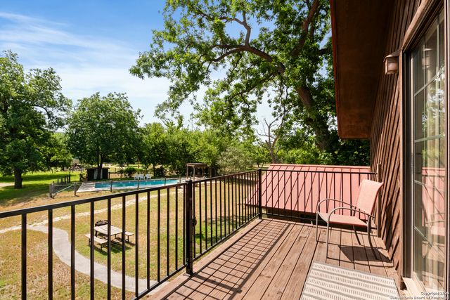 6641 Rr 1120 A B C & D, Rio Frio, TX 78879