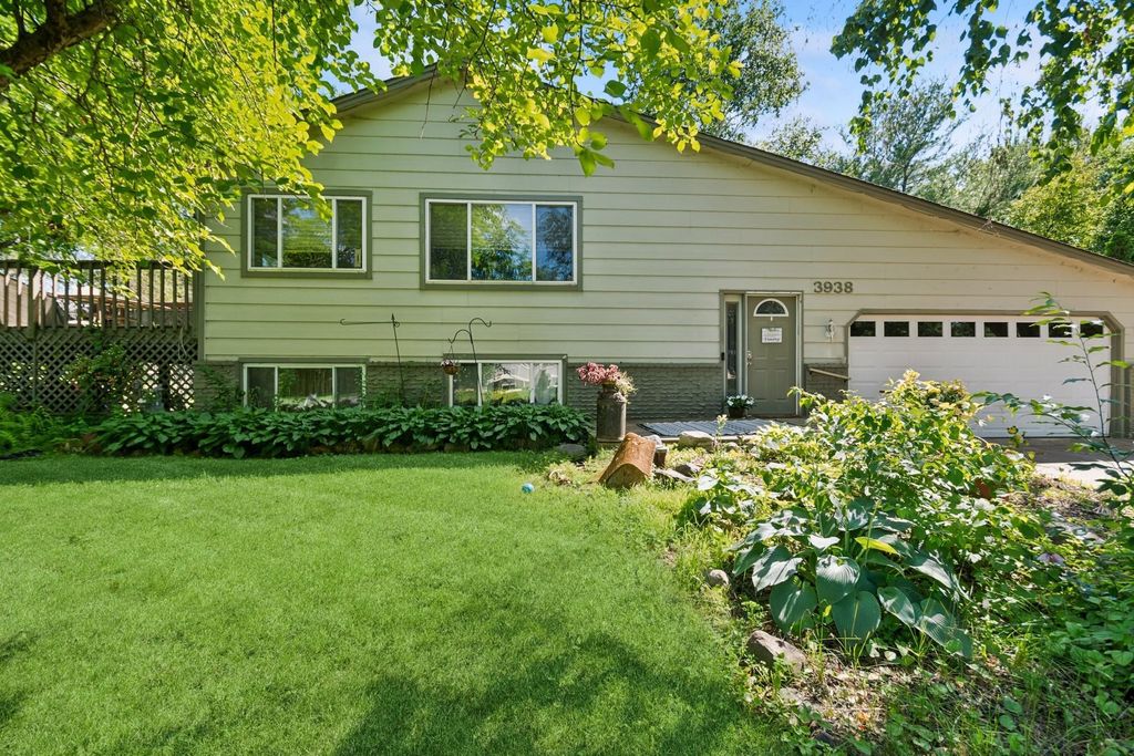 3938 191st Avenue NE, Wyoming, MN 55092