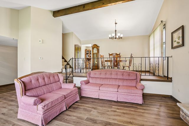 12123 Lake View Drive, Orland Park, IL 60467