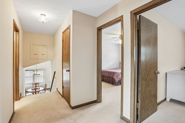 12123 Lake View Drive, Orland Park, IL 60467