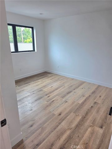 6128 Hazeltine, Van Nuys, CA 91401