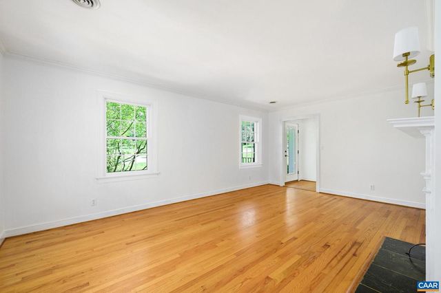 112 BOLLINGBROOK DR, Charlottesville, VA 22911