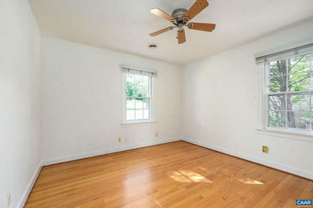 112 BOLLINGBROOK DR, Charlottesville, VA 22911
