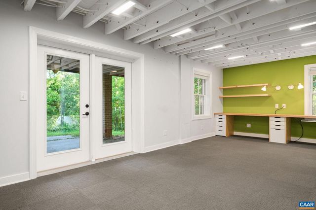 112 BOLLINGBROOK DR, Charlottesville, VA 22911