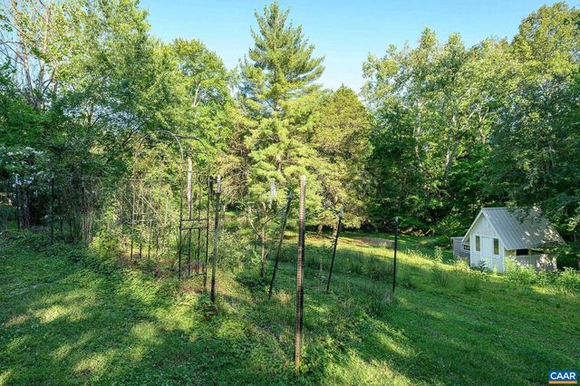112 BOLLINGBROOK DR, Charlottesville, VA 22911