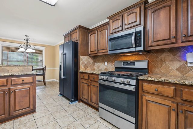 5312 Charles Court, Bryant, AR 72022