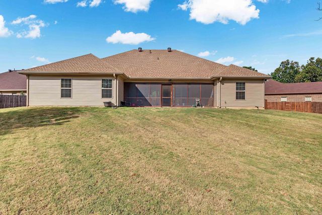 5312 Charles Court, Bryant, AR 72022