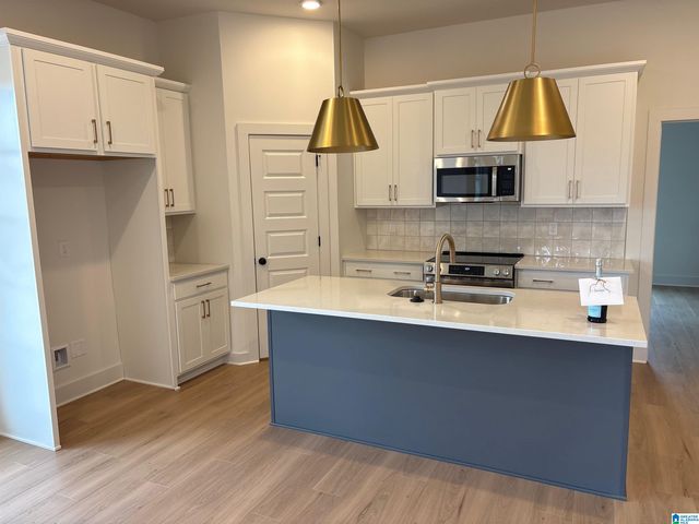 1703 MEERSTONE LANE, Hoover, AL 35244